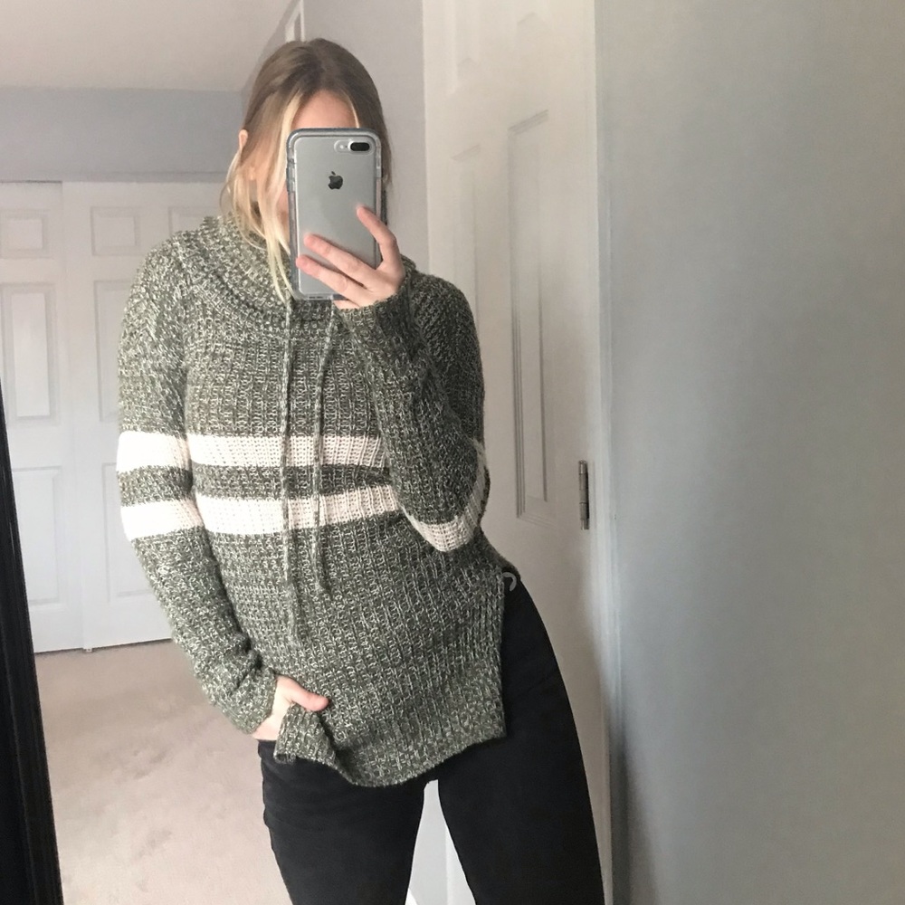 Spring Sweater - Picture 2 of 7